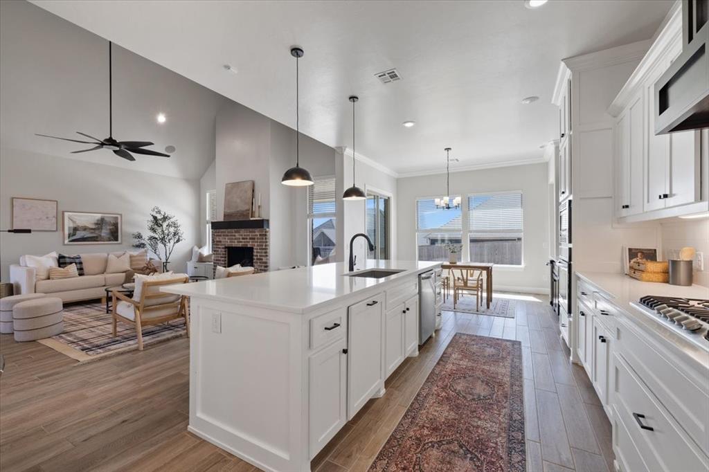726 Legacy Drive