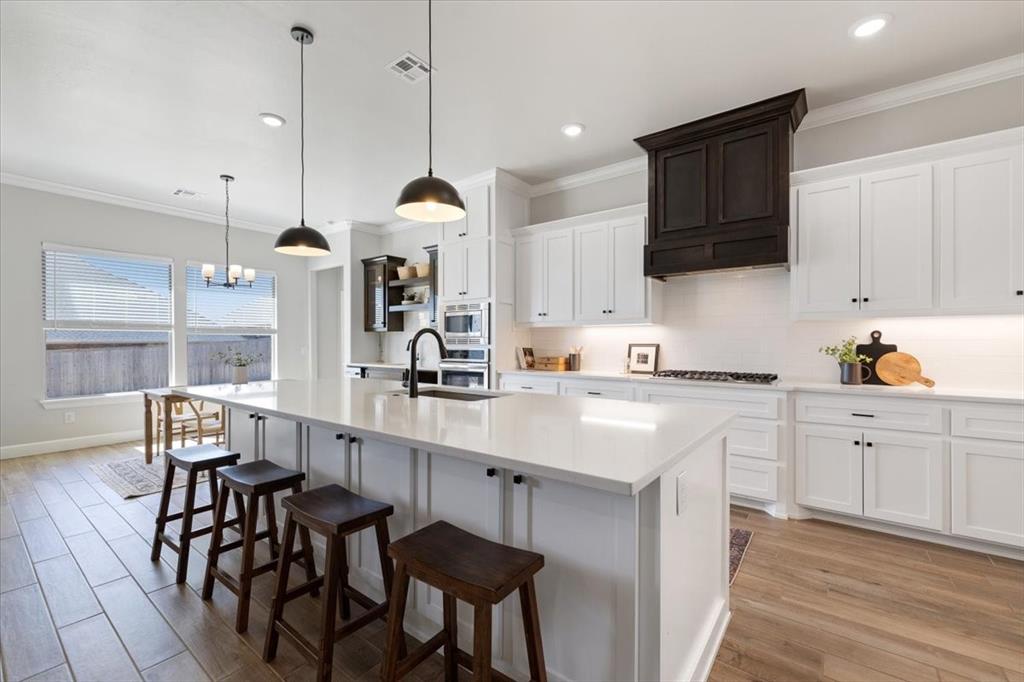 726 Legacy Drive