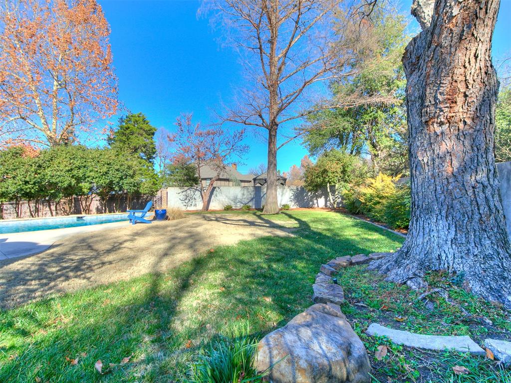 4401 Balmoral Court