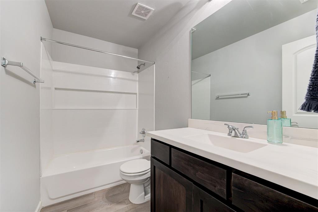 614 Green Fish Circle