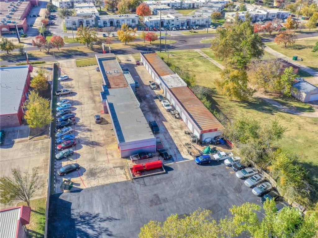 422 N Air Depot Boulevard