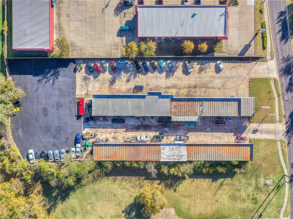422 N Air Depot Boulevard