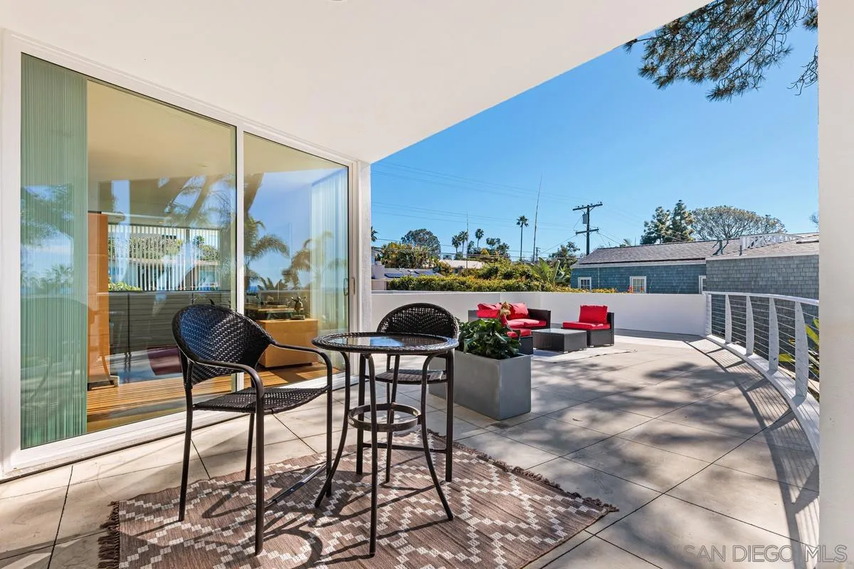 333 Glenmont Drive