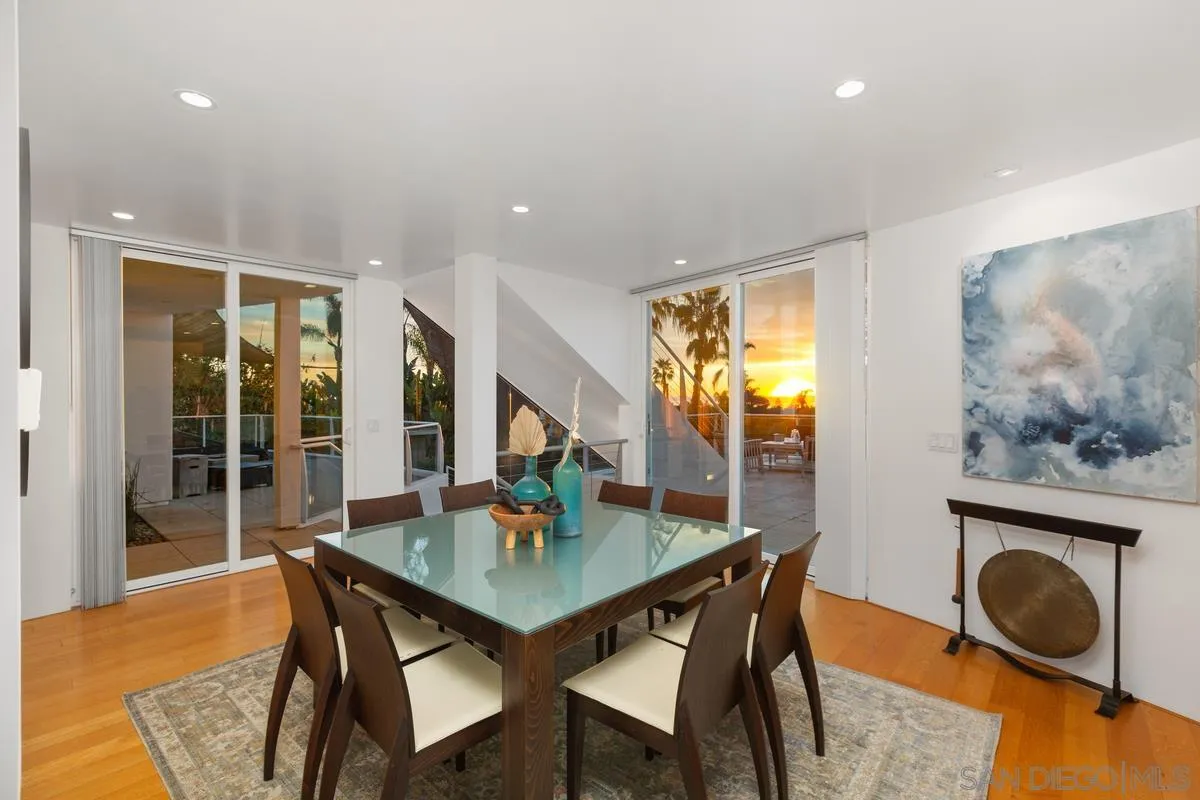 333 Glenmont Drive