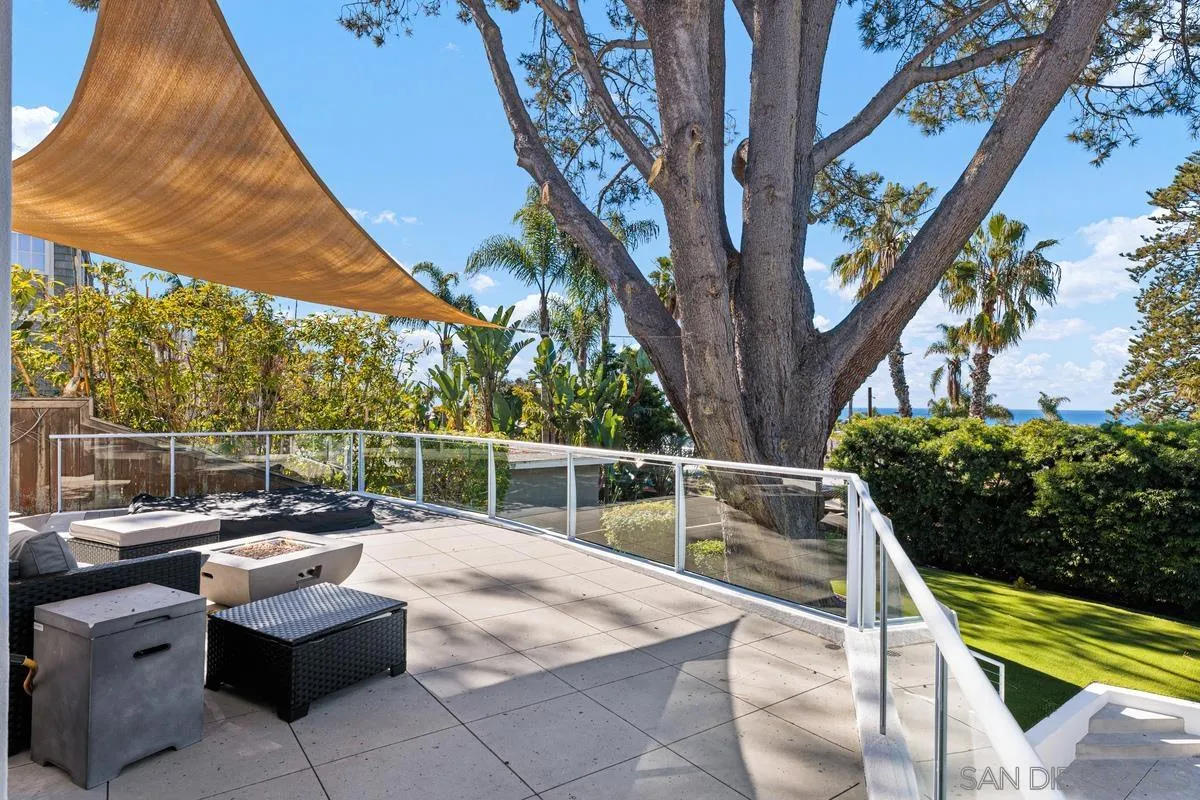 333 Glenmont Drive