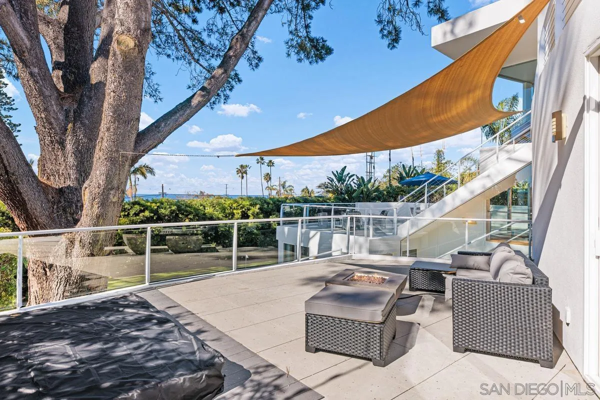333 Glenmont Drive