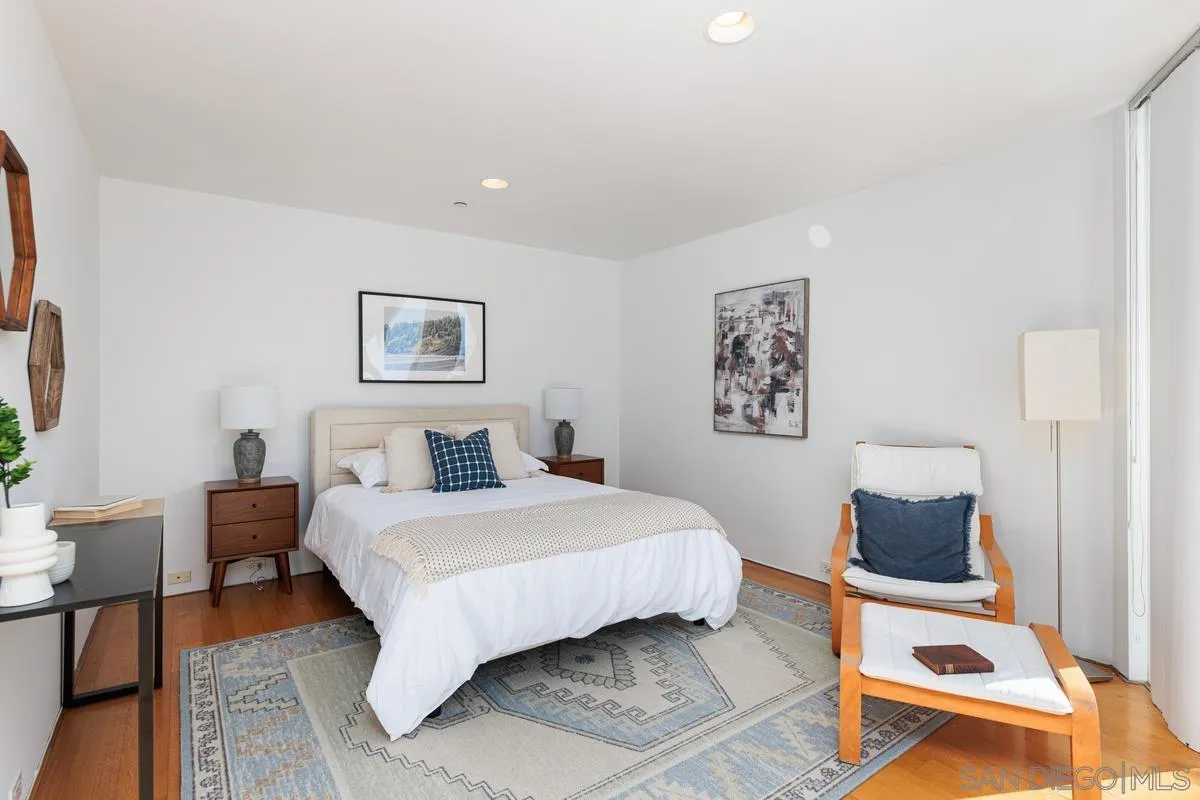 333 Glenmont Drive