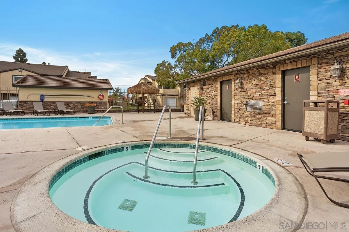 5046 Los Morros Unit 86