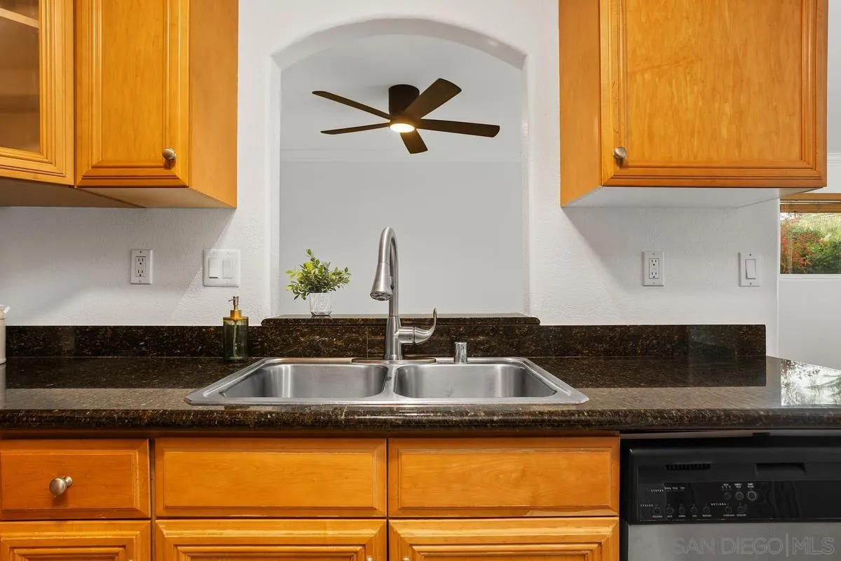 5046 Los Morros Unit 86