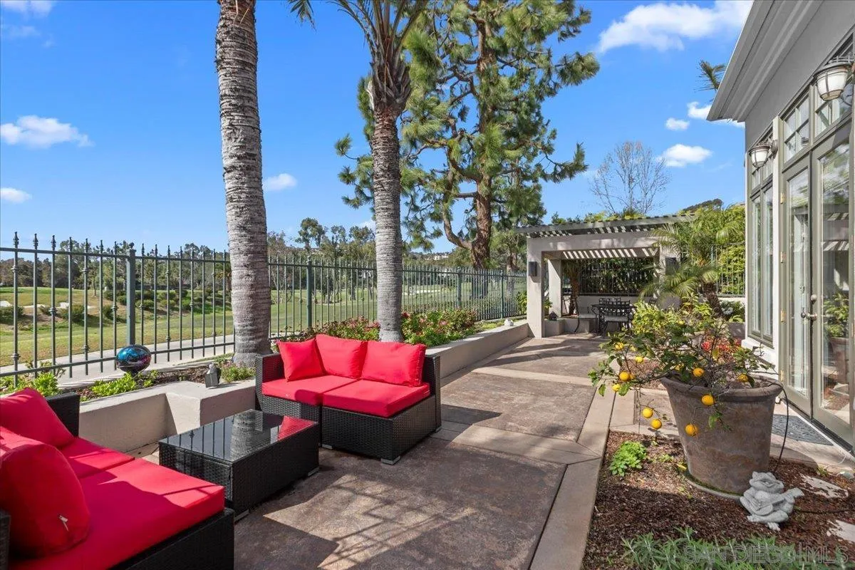 7279 Spoonbill Lane