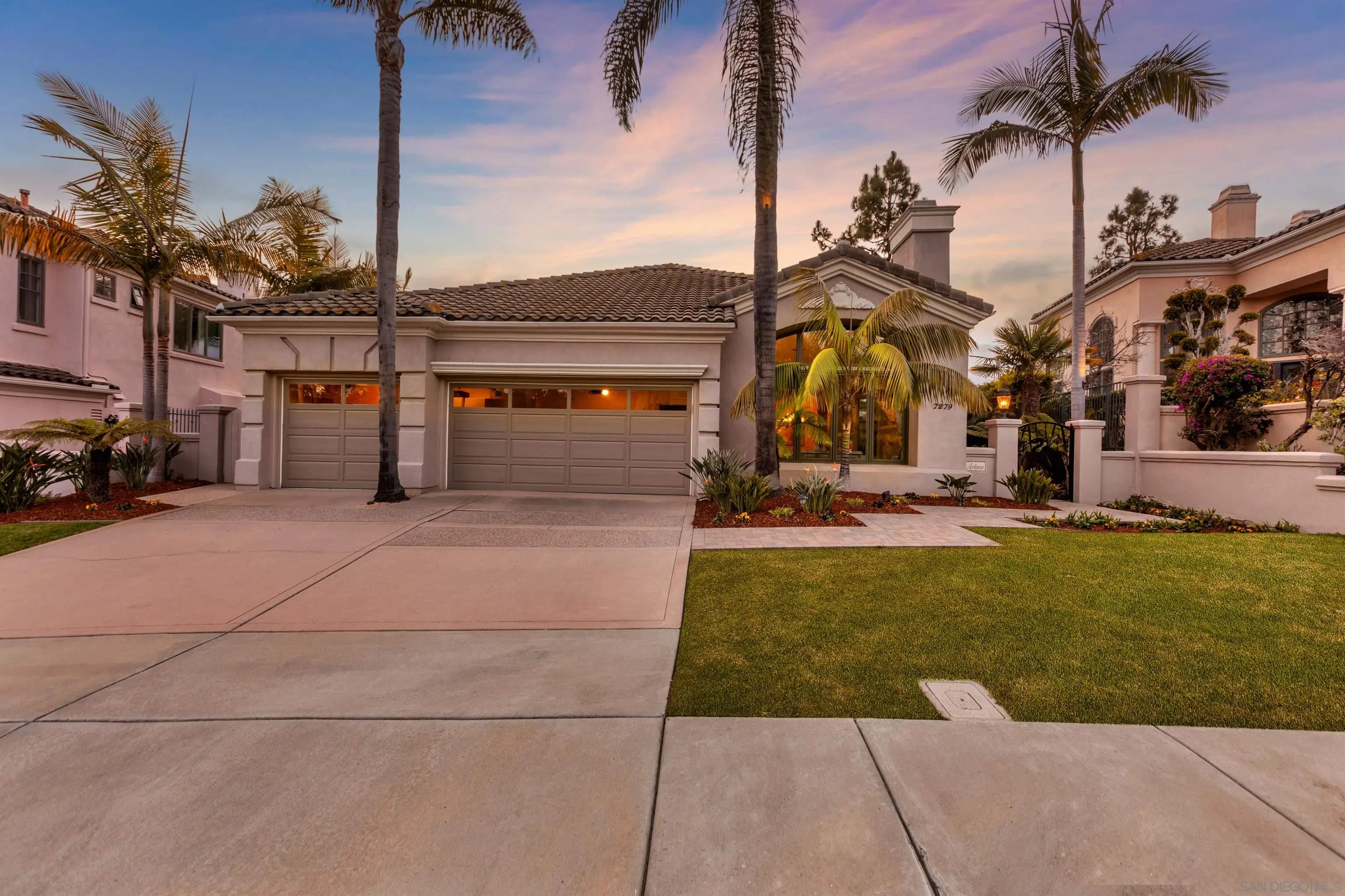 7279 Spoonbill Lane