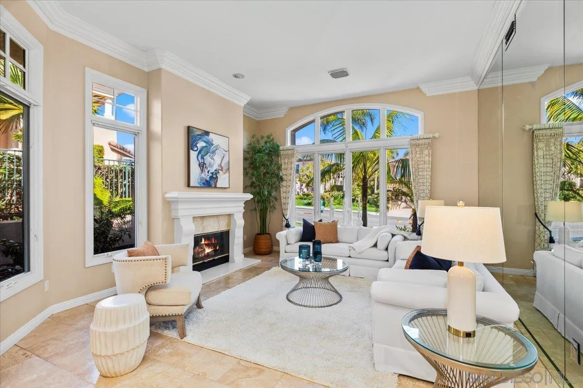 7279 Spoonbill Lane