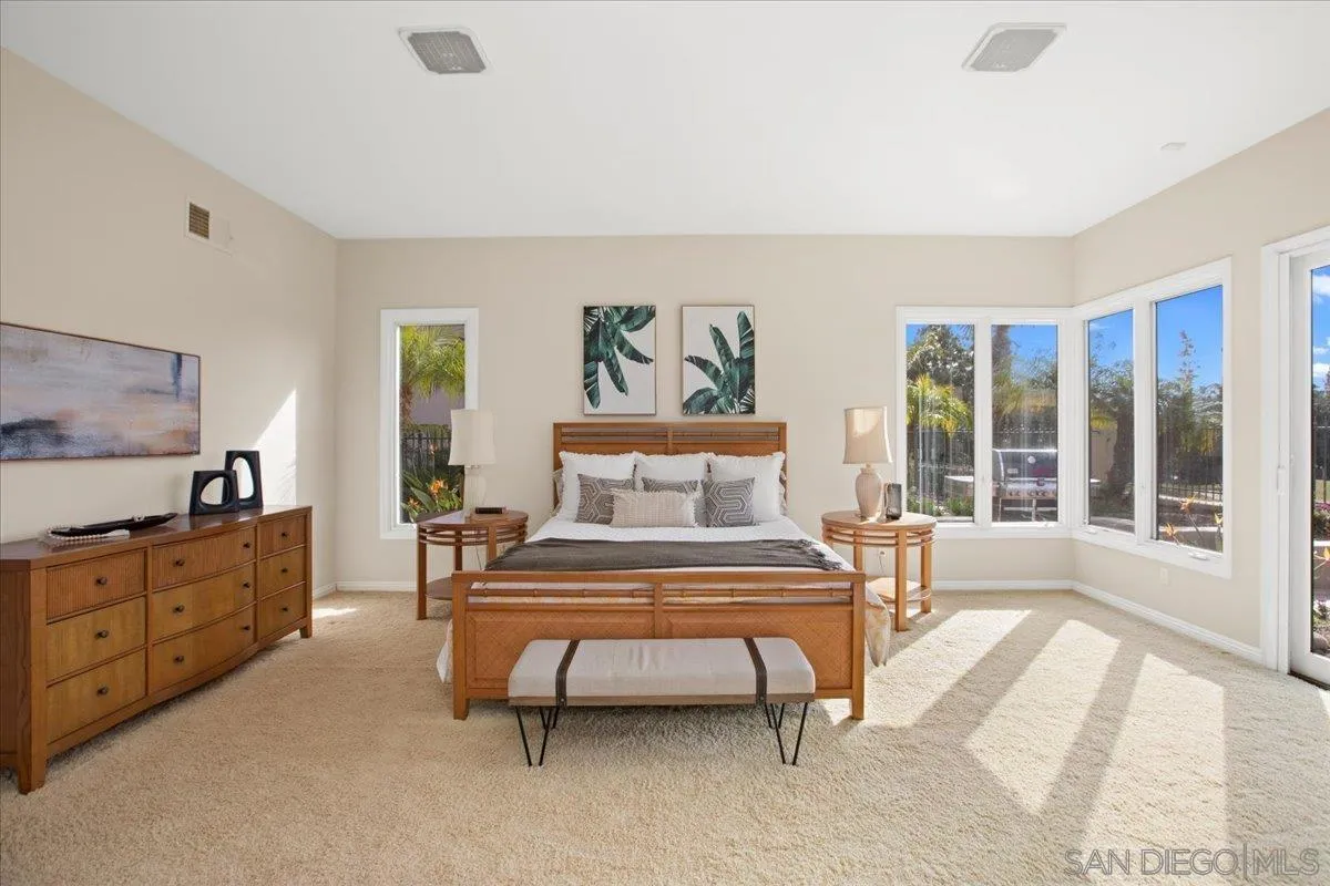 7279 Spoonbill Lane