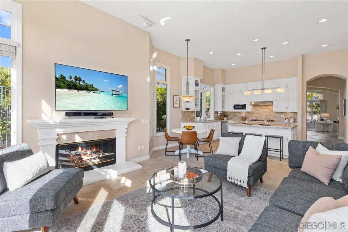 7279 Spoonbill Lane