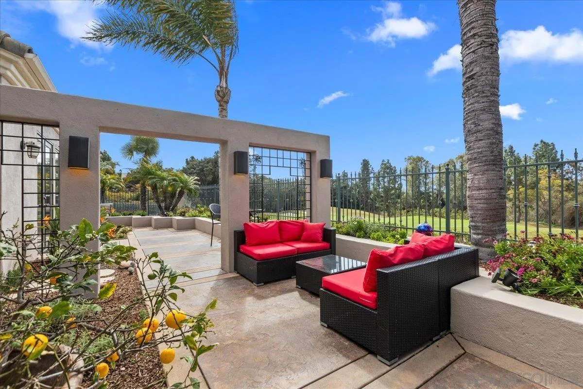 7279 Spoonbill Lane