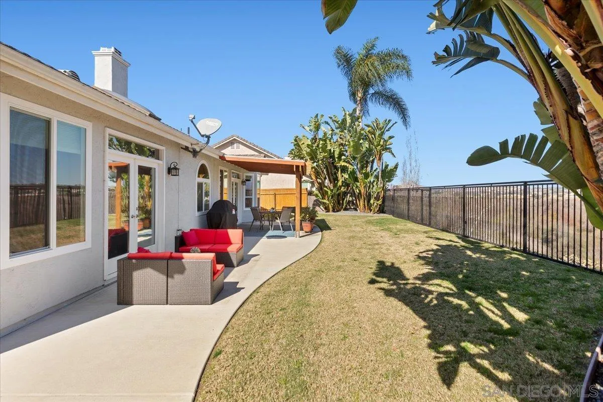 330 Luiseno