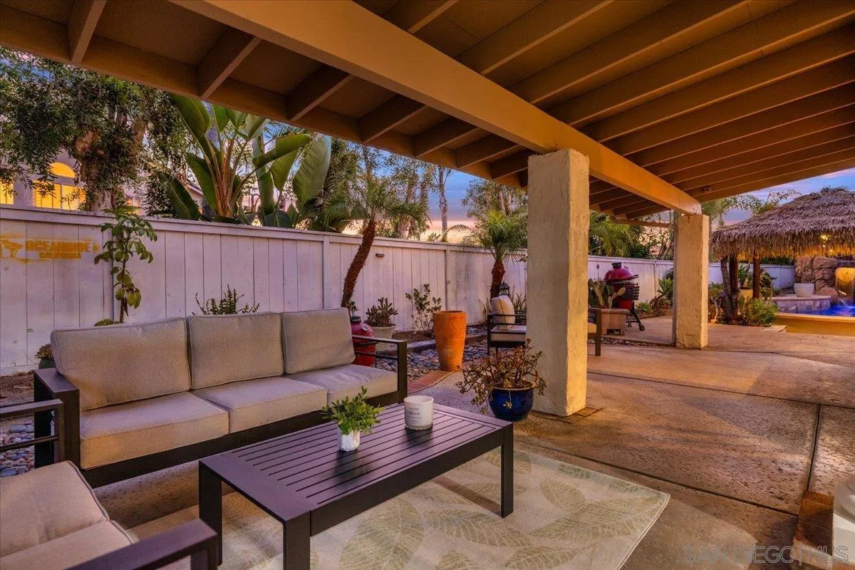 445 De Anza Court