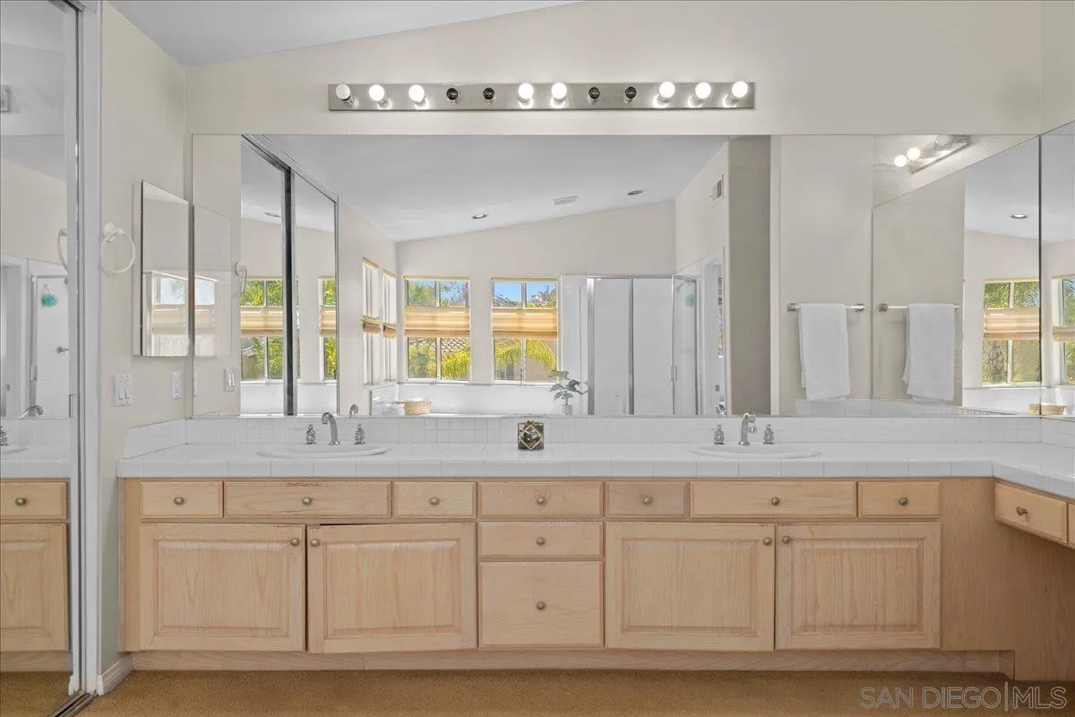 445 De Anza Court