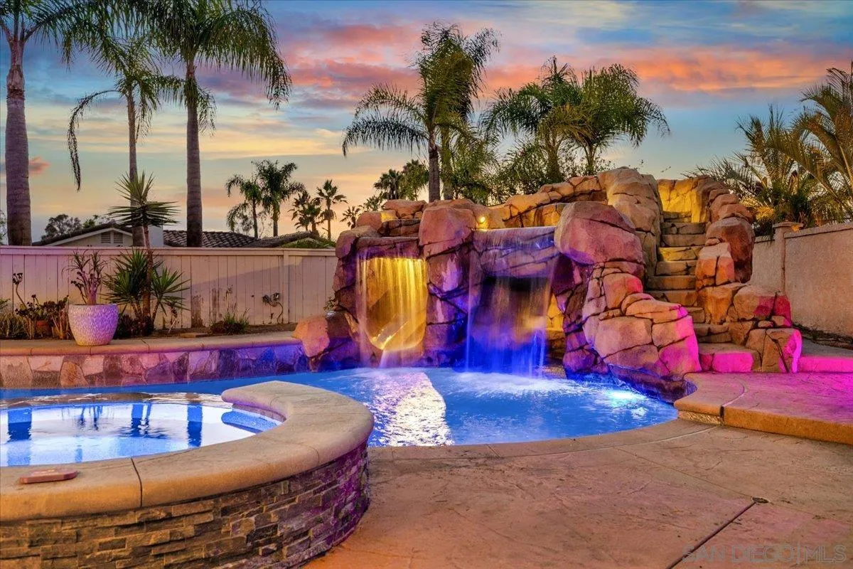 445 De Anza Court