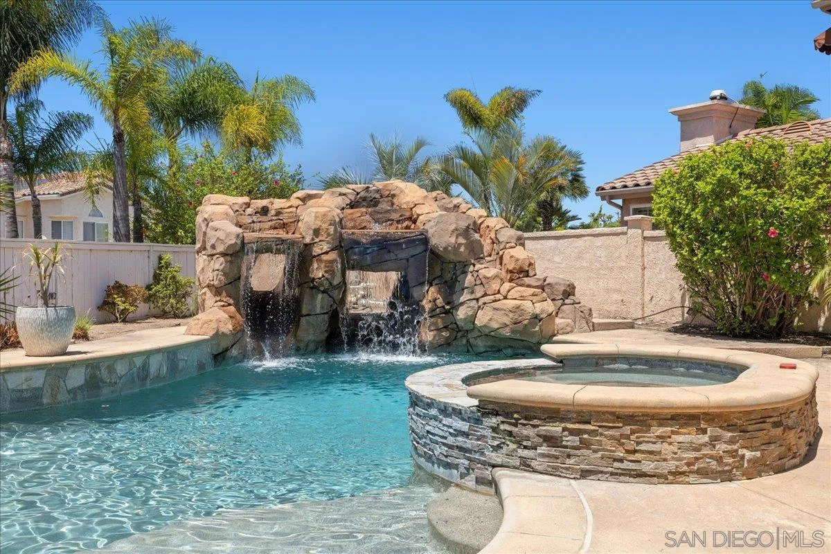 445 De Anza Court