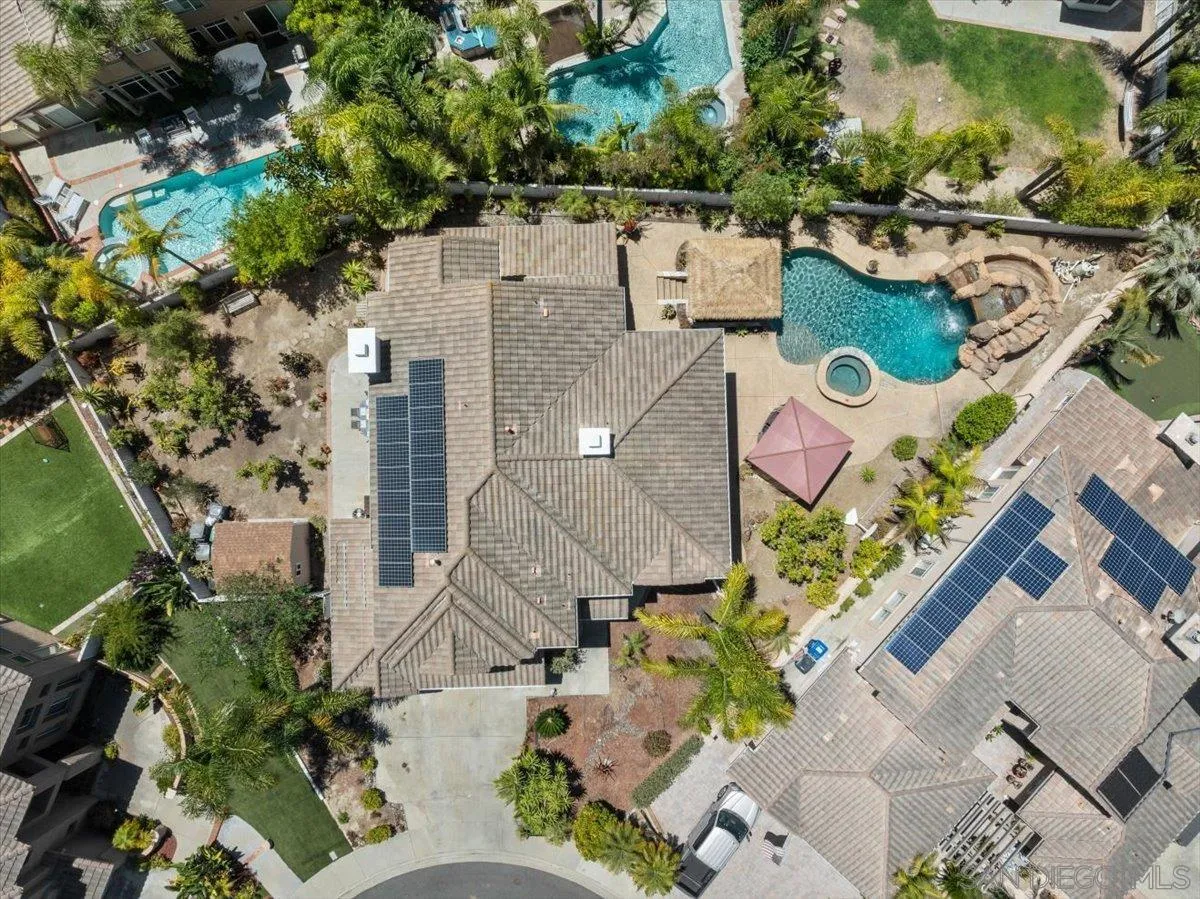 445 De Anza Court
