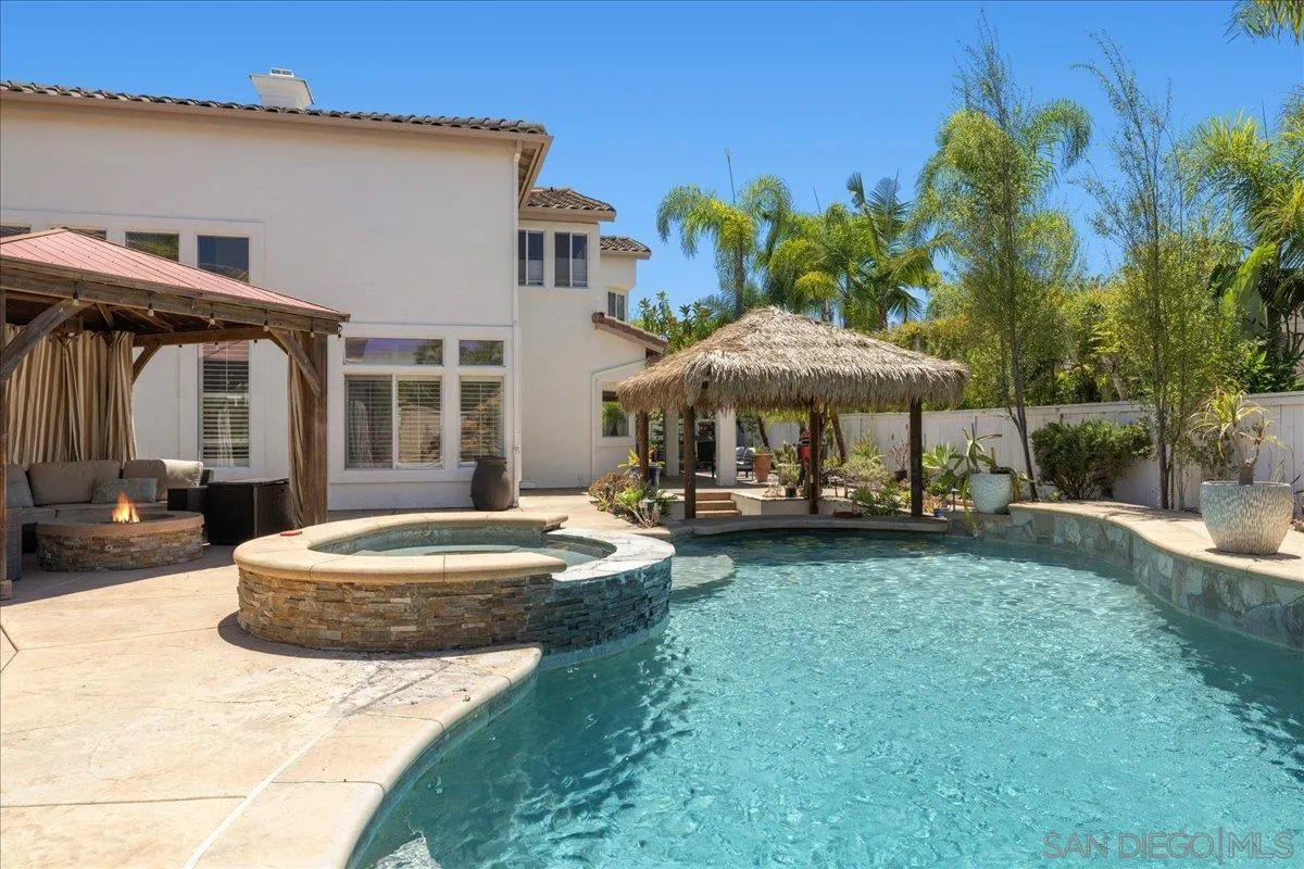 445 De Anza Court