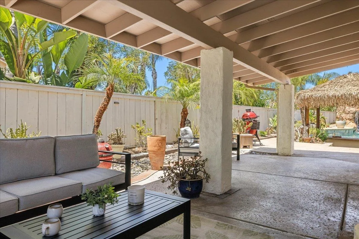 445 De Anza Court