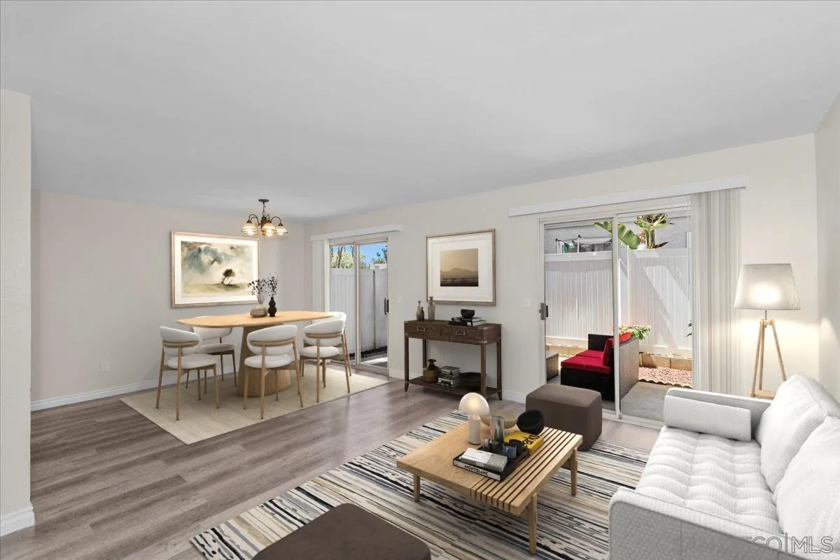 2112 East Vista Way Unit: 8