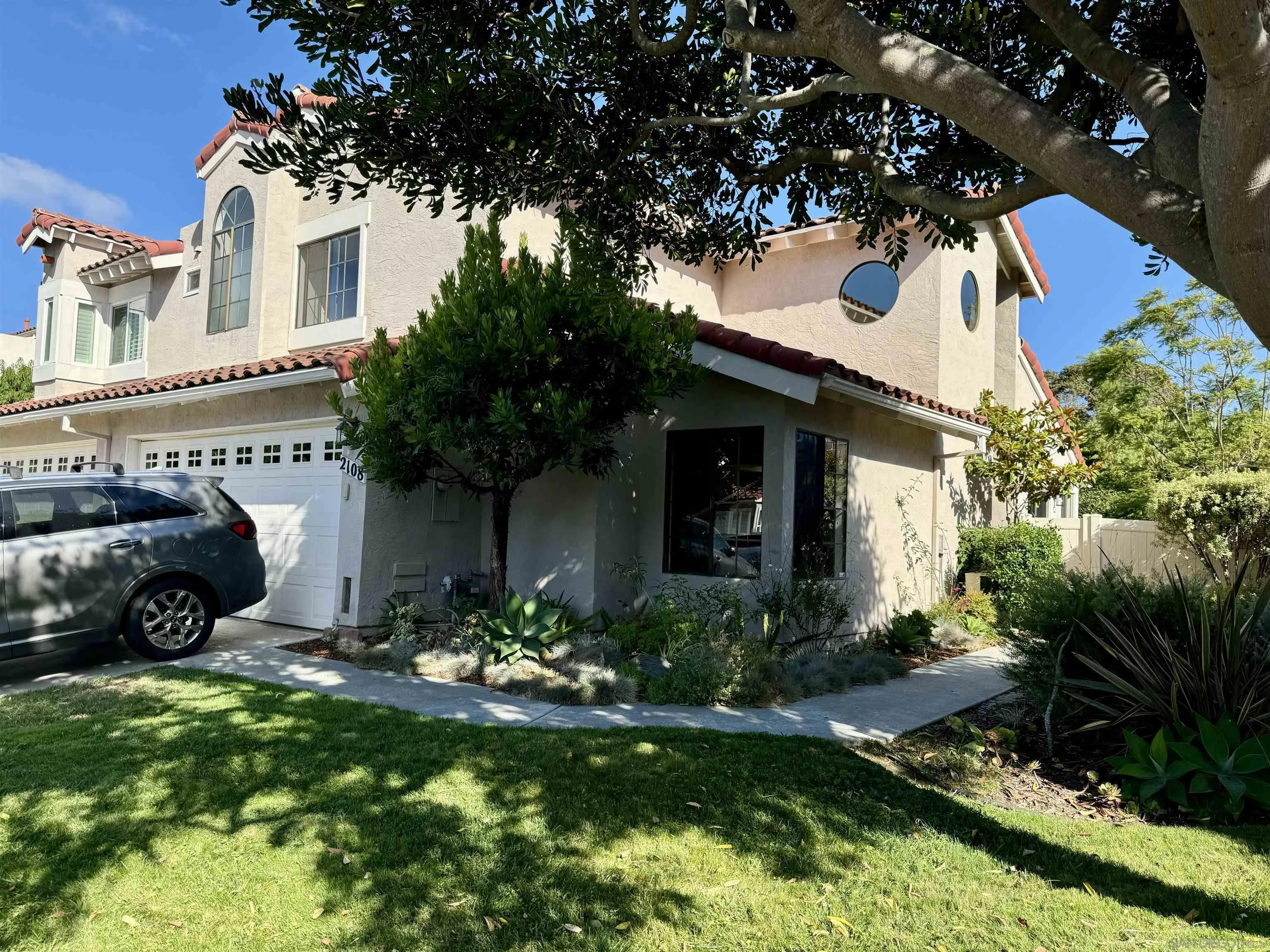 2108 Sea Village Circle