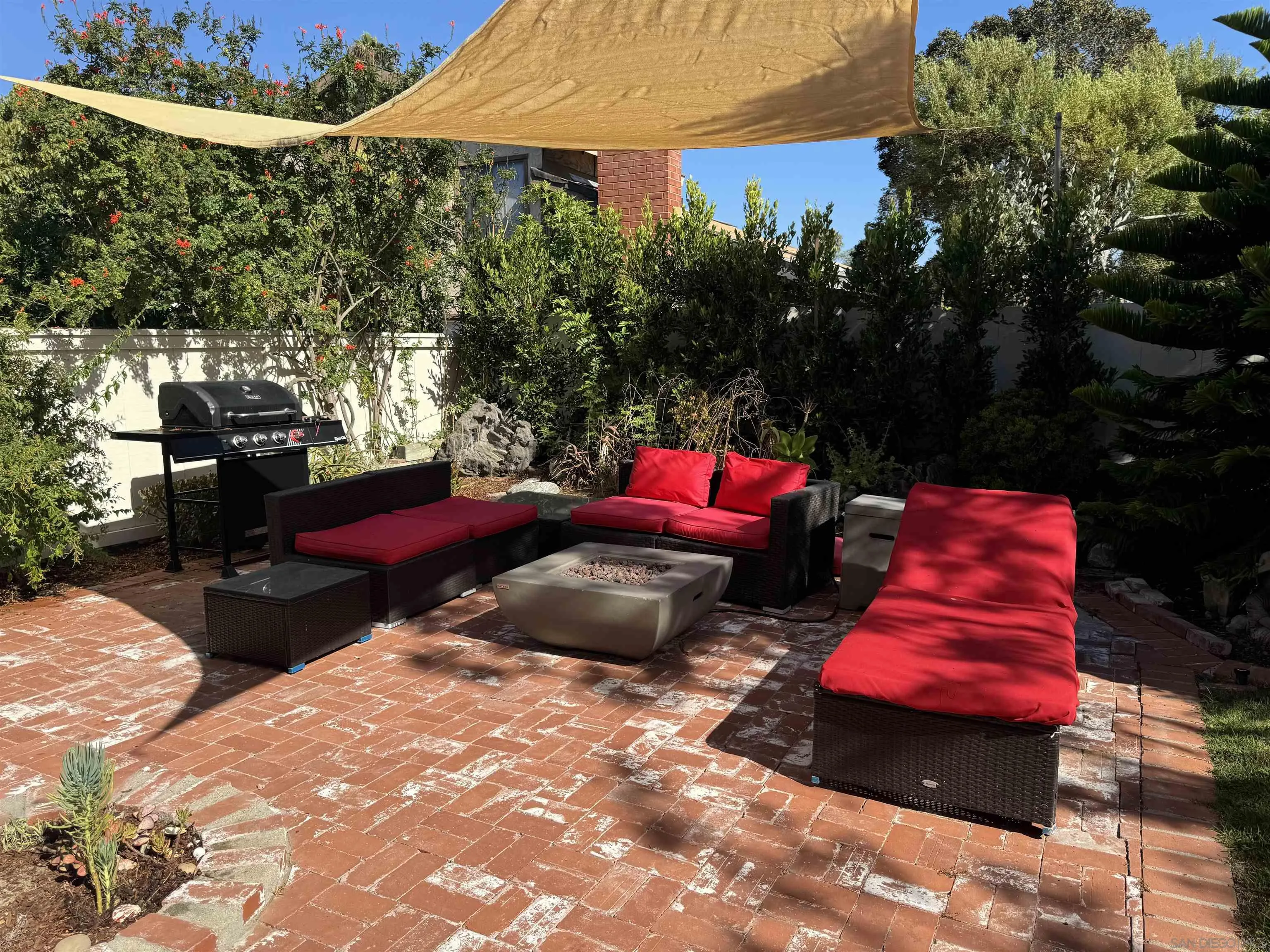 2108 Sea Village Circle