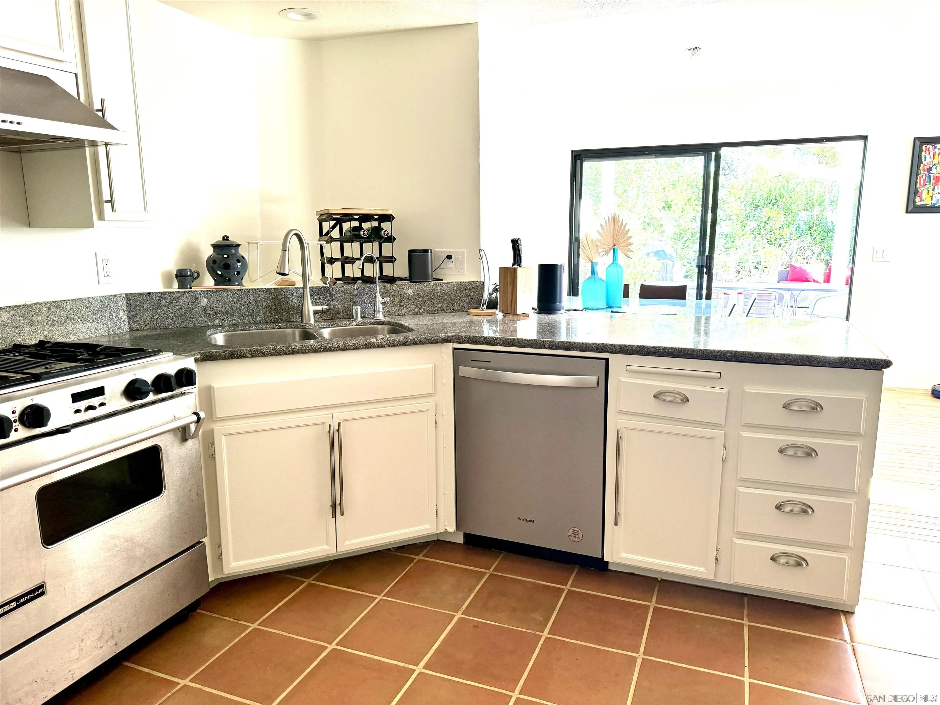 2108 Sea Village Circle