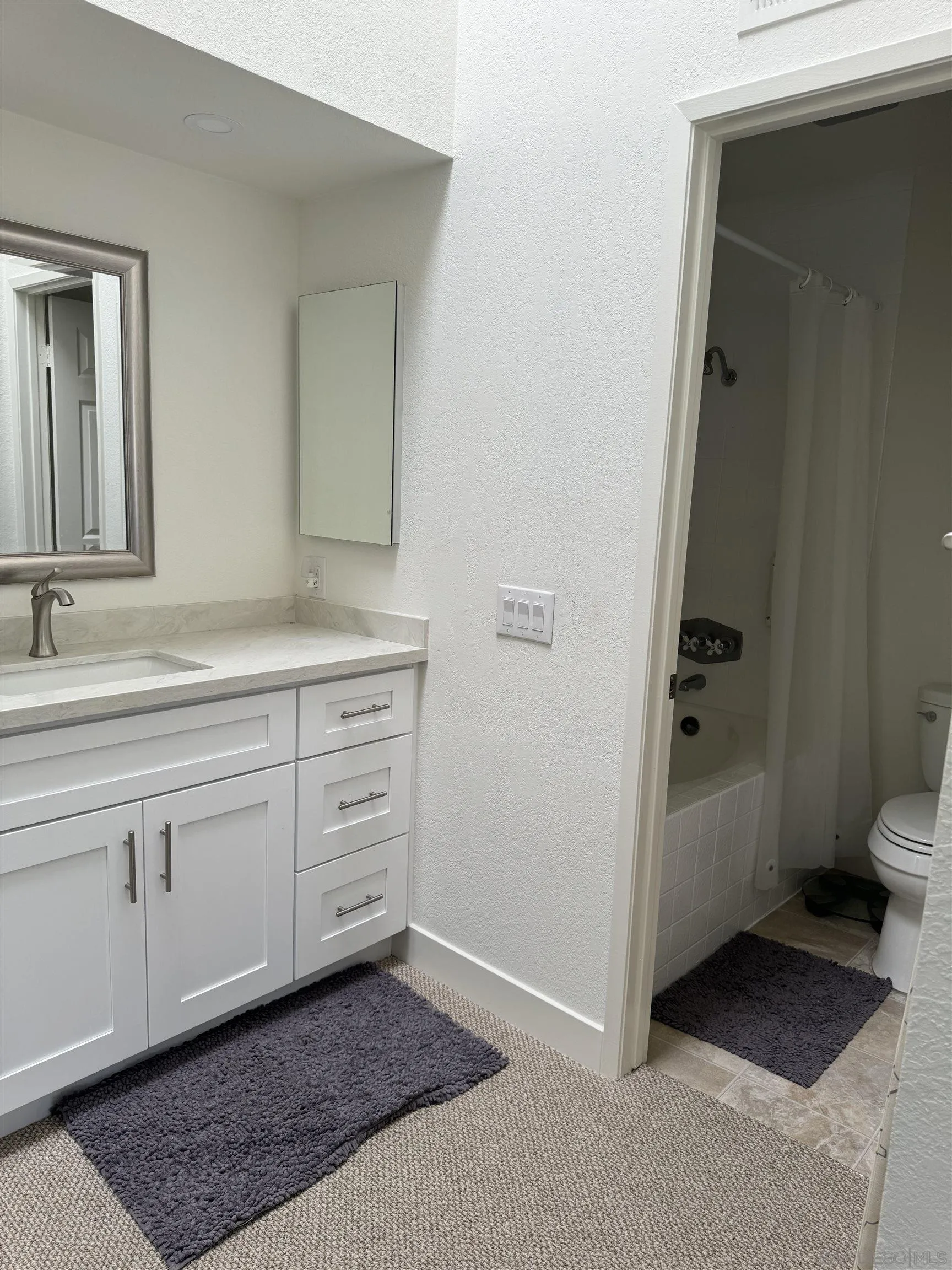 2108 Sea Village Circle