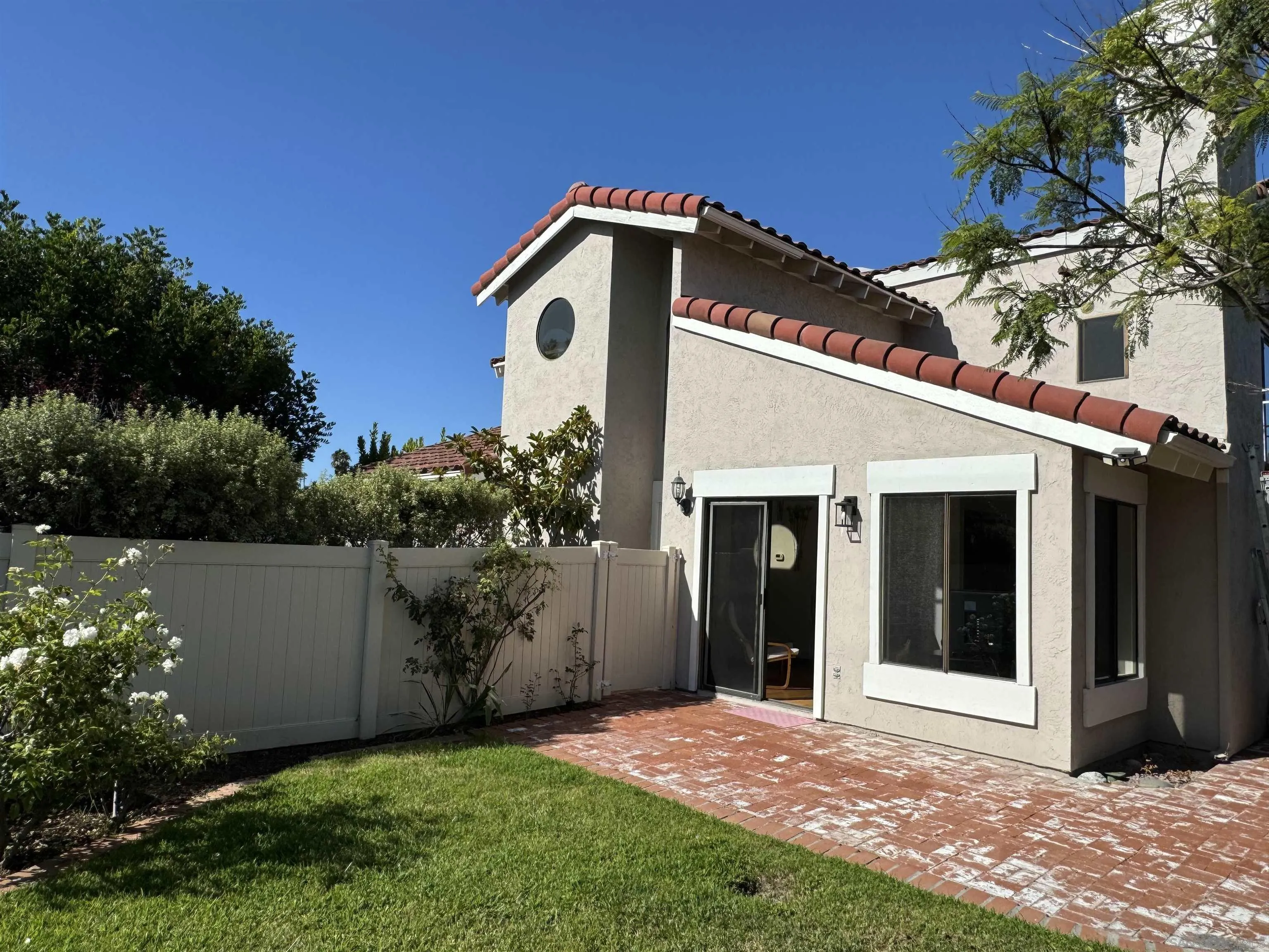 2108 Sea Village Circle