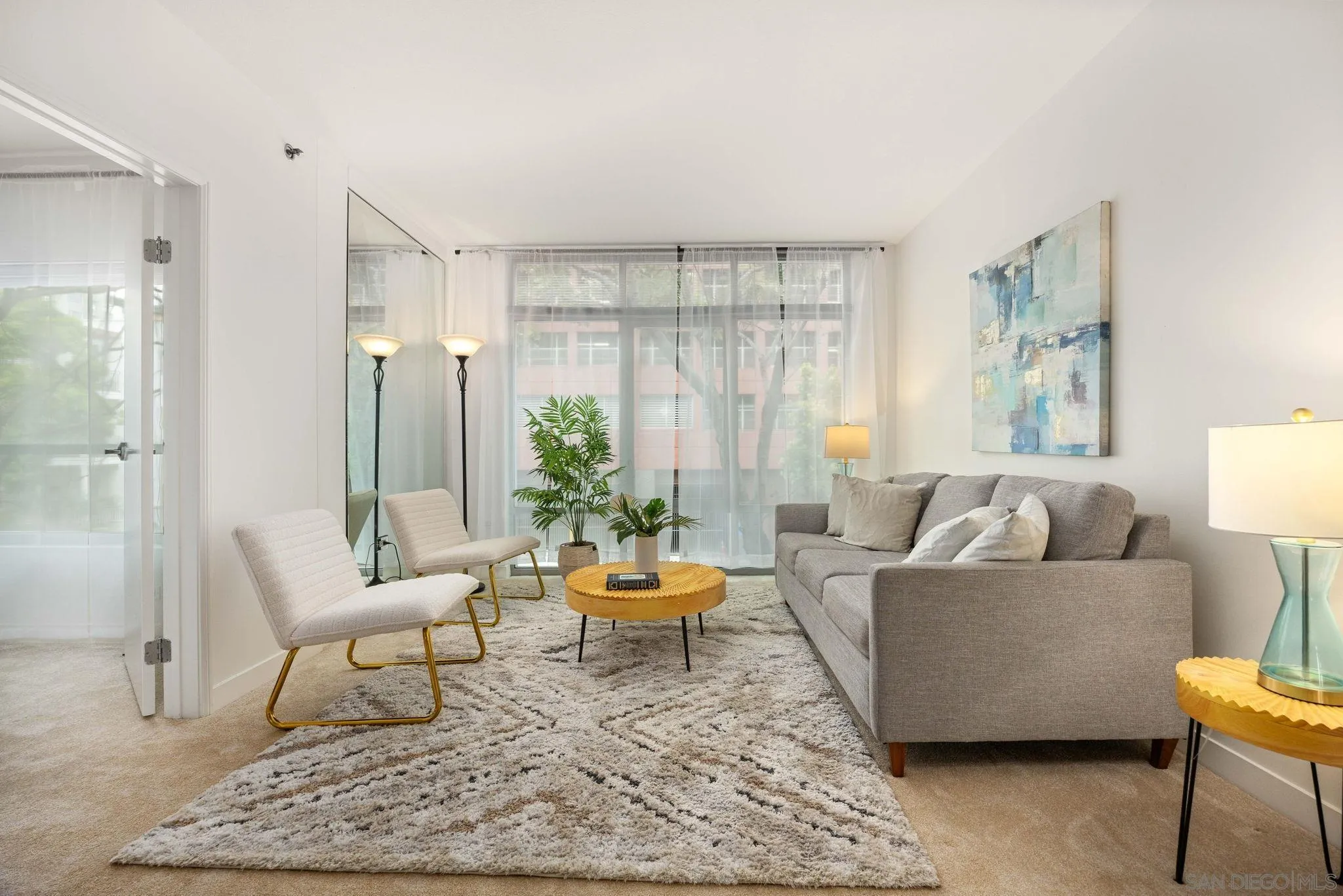 425 W Beech Street Unit 327