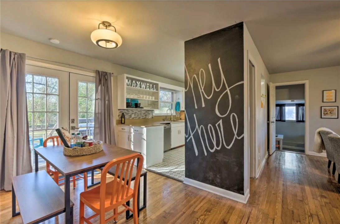 1617 N Maxwell Drive