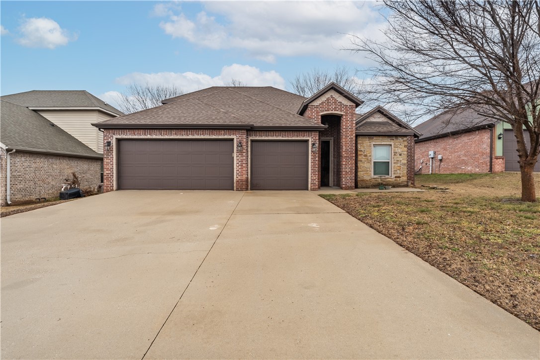 905 SW Caprington Street