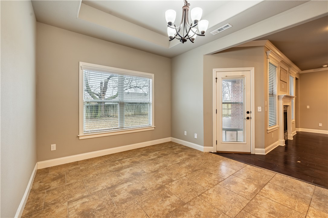 905 SW Caprington Street