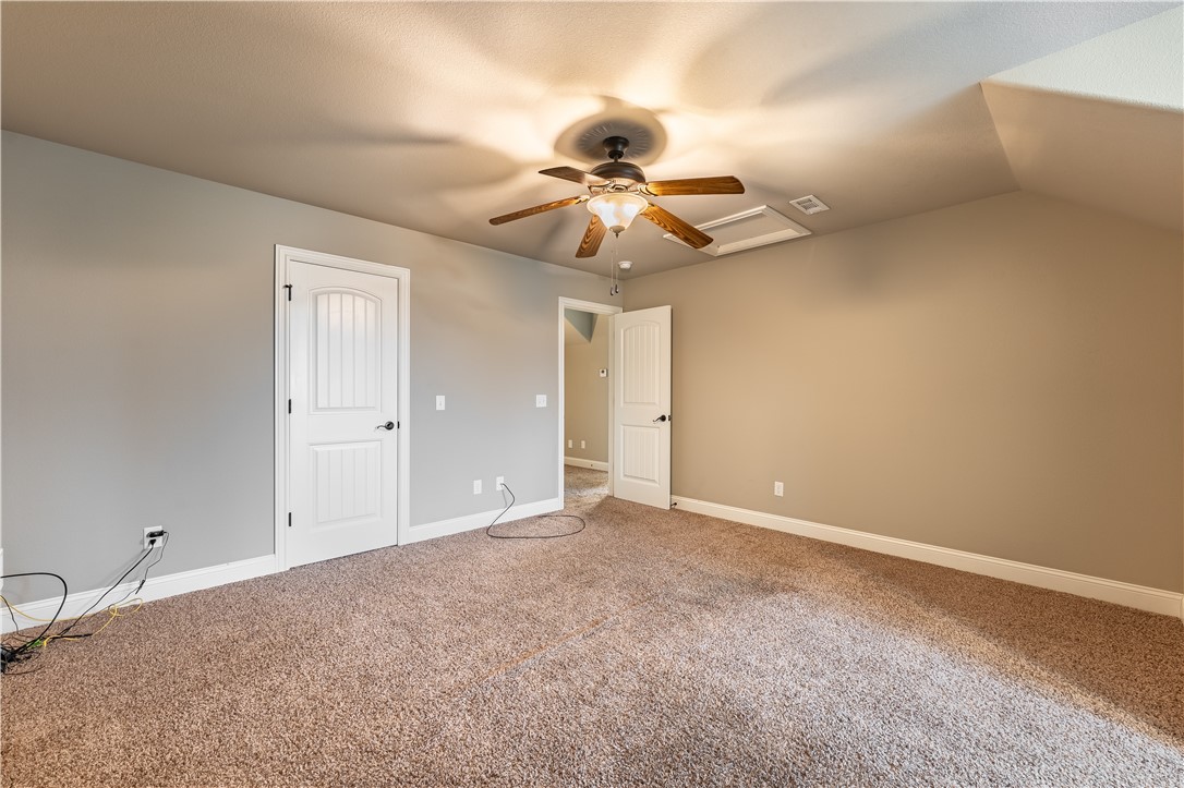 905 SW Caprington Street