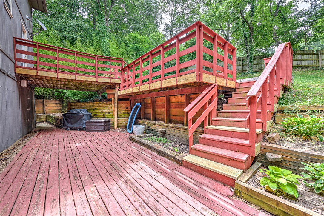 1062 Valley View Drive