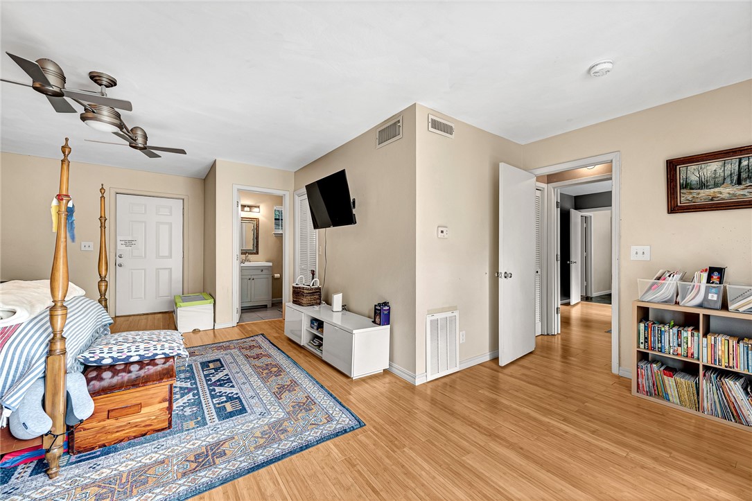 1062 Valley View Drive