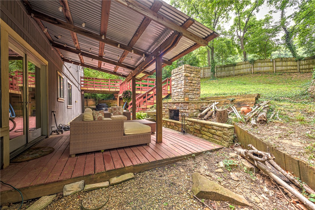 1062 Valley View Drive