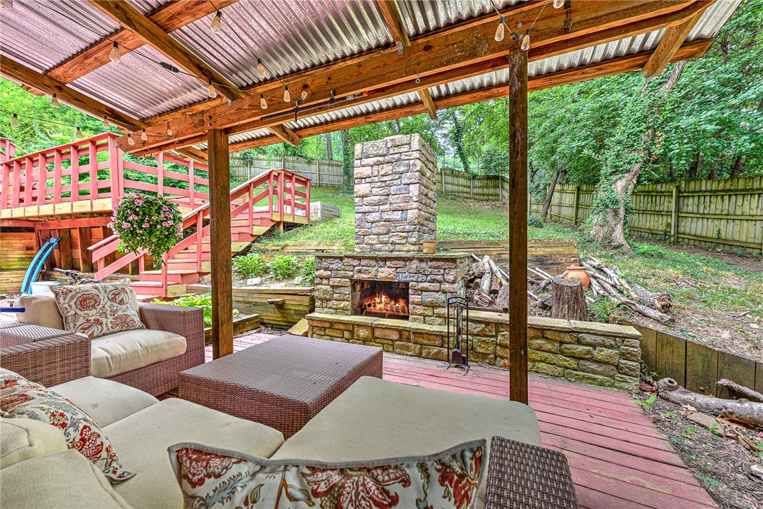 1062 Valley View Drive