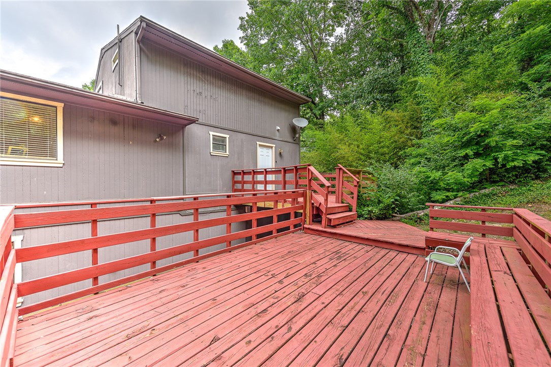 1062 Valley View Drive