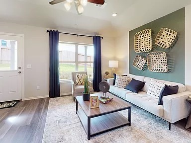 2525 E Fox Meadow Street