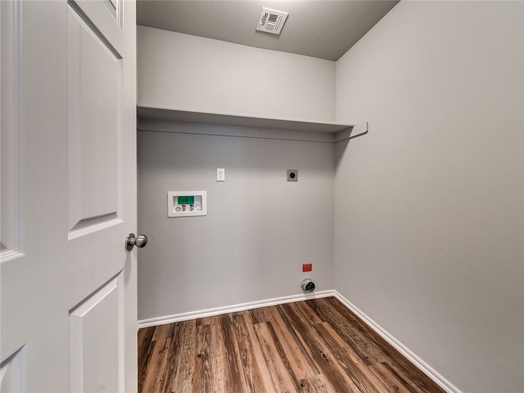 3505 N J.R. Martin Drive