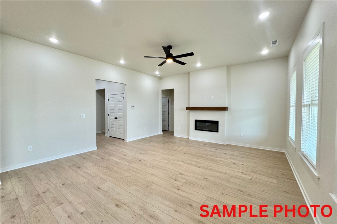 5902 SW Desert Avenue