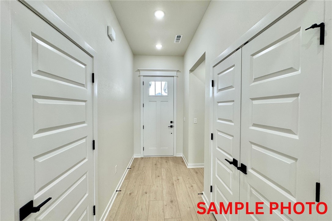 5902 SW Desert Avenue