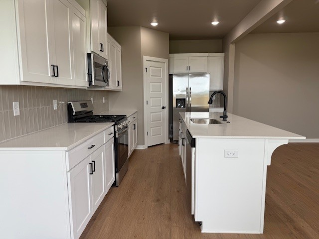 6001 SW Coywolf Street