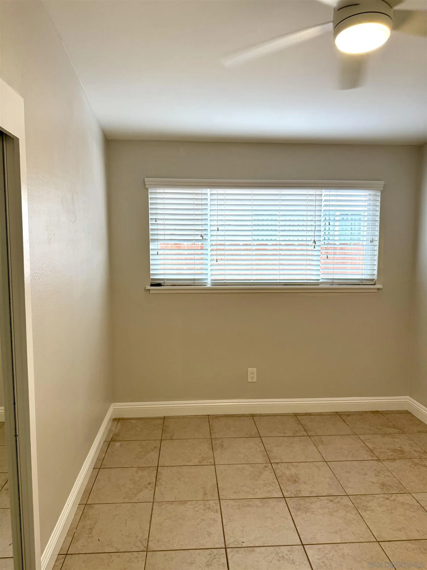 318 Donax