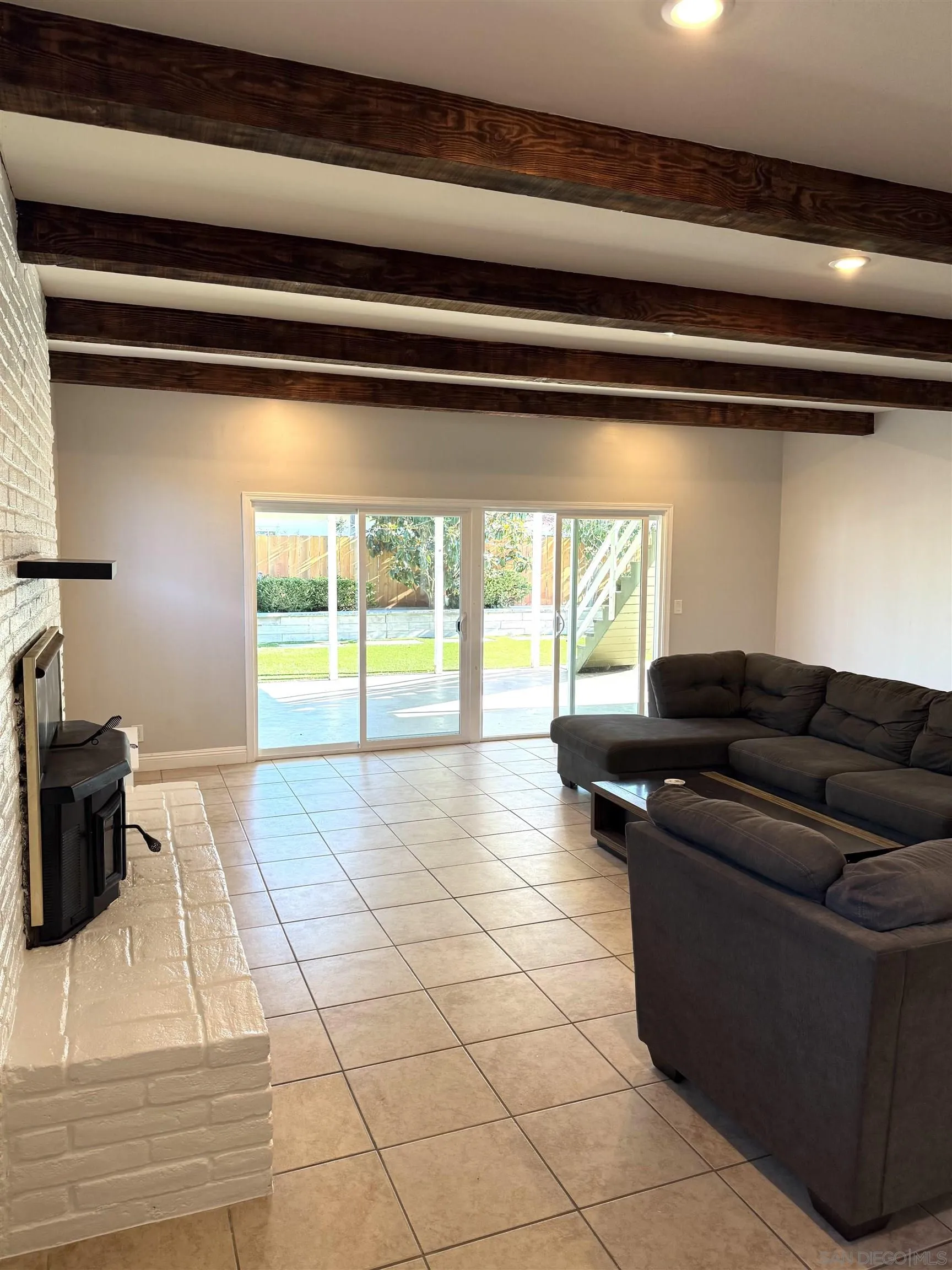 318 Donax